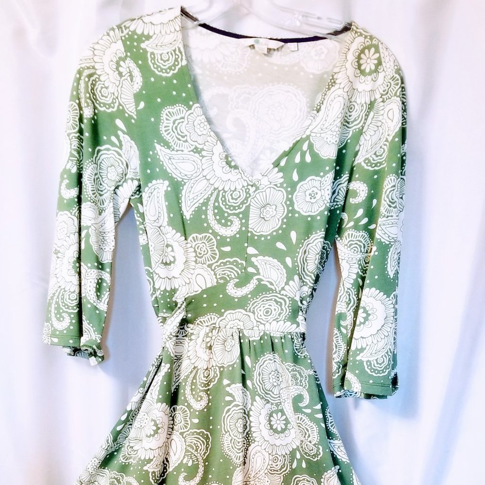Boden green paisley dress